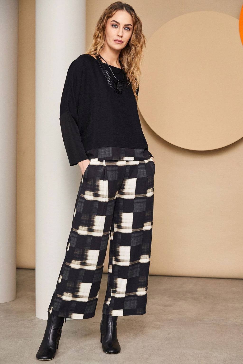 Naya 213 Black Butter Block Print Trouser - Dotique