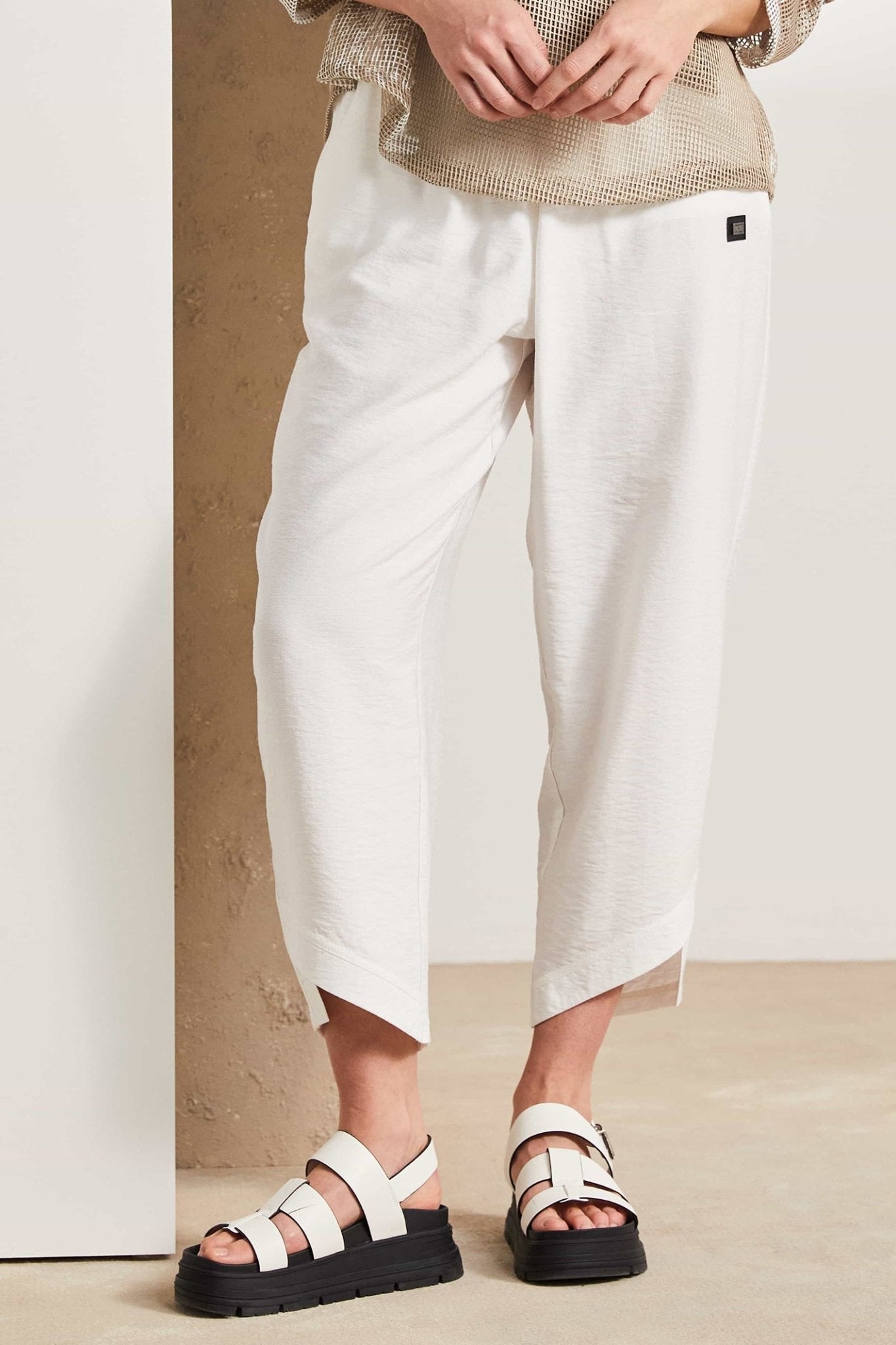 Naya NAS25217 Pull-On Crop Trousers White - Dotique