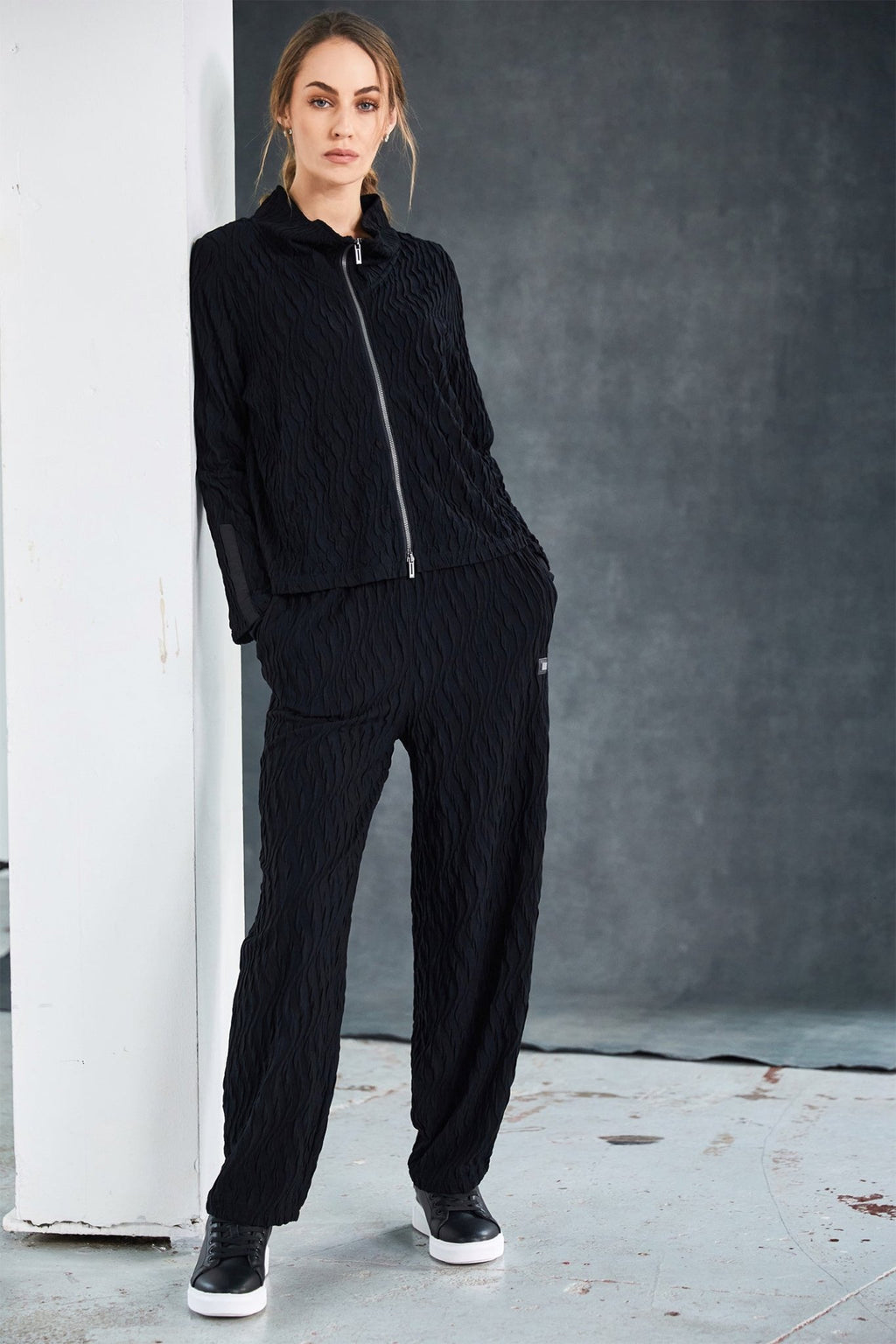 Naya NAW25230 Black Embossed Knit Soft Pull Up Trouser – Colour 09 - Dotique - Naya