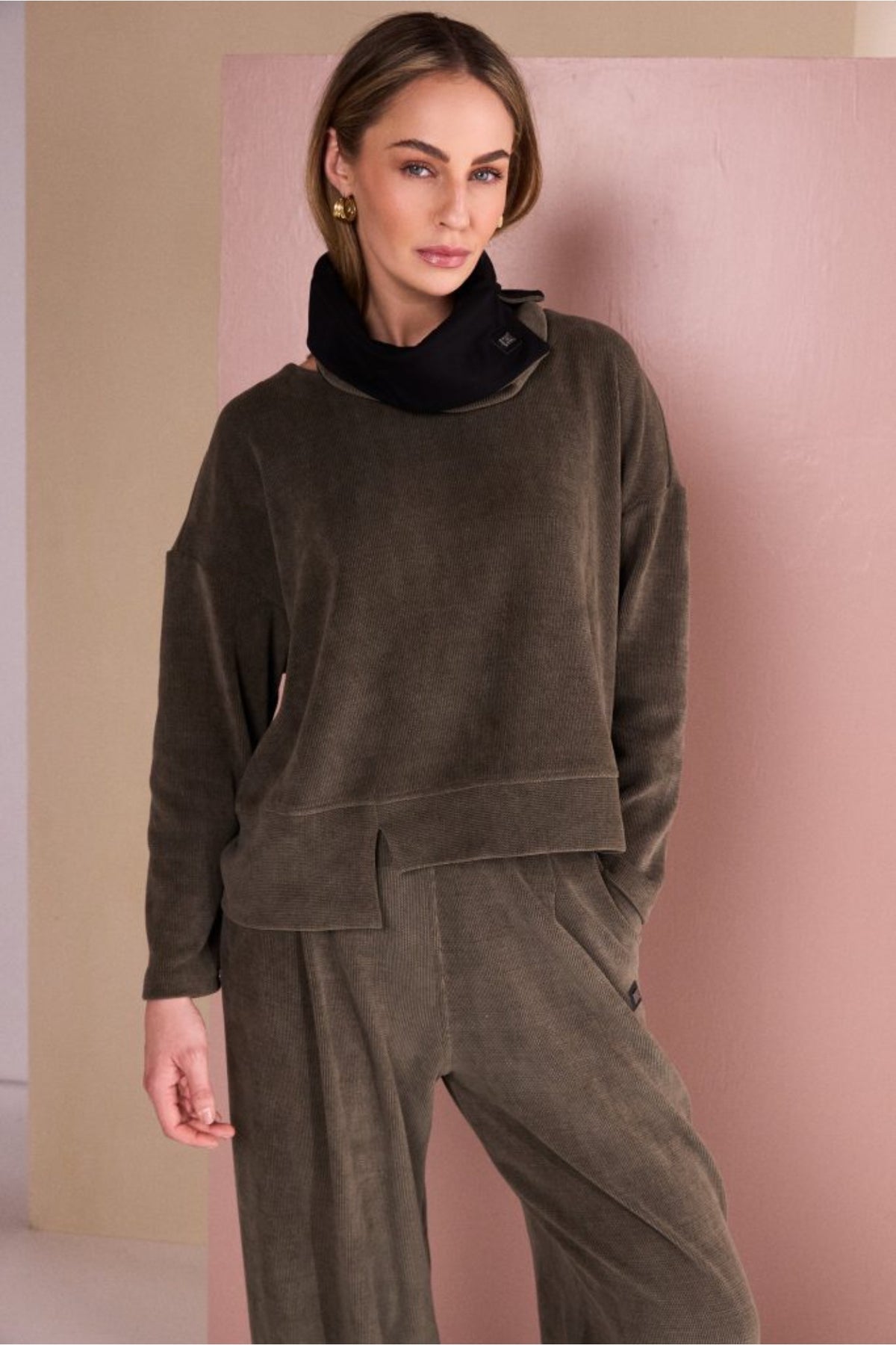 Naya NAW26254 Army Green Ribbed Round Neck Top