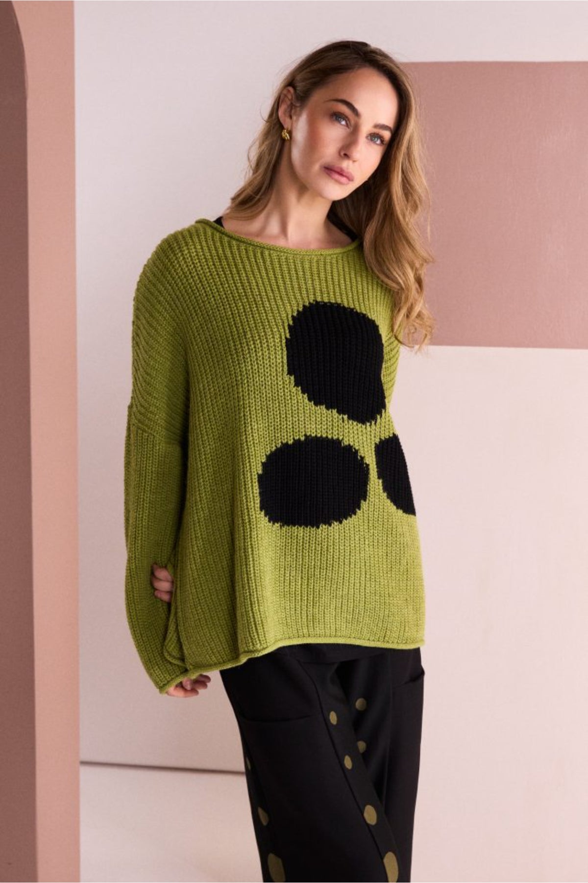 Naya NAW26261 Round Neck Knit with Spot Avocado & Black
