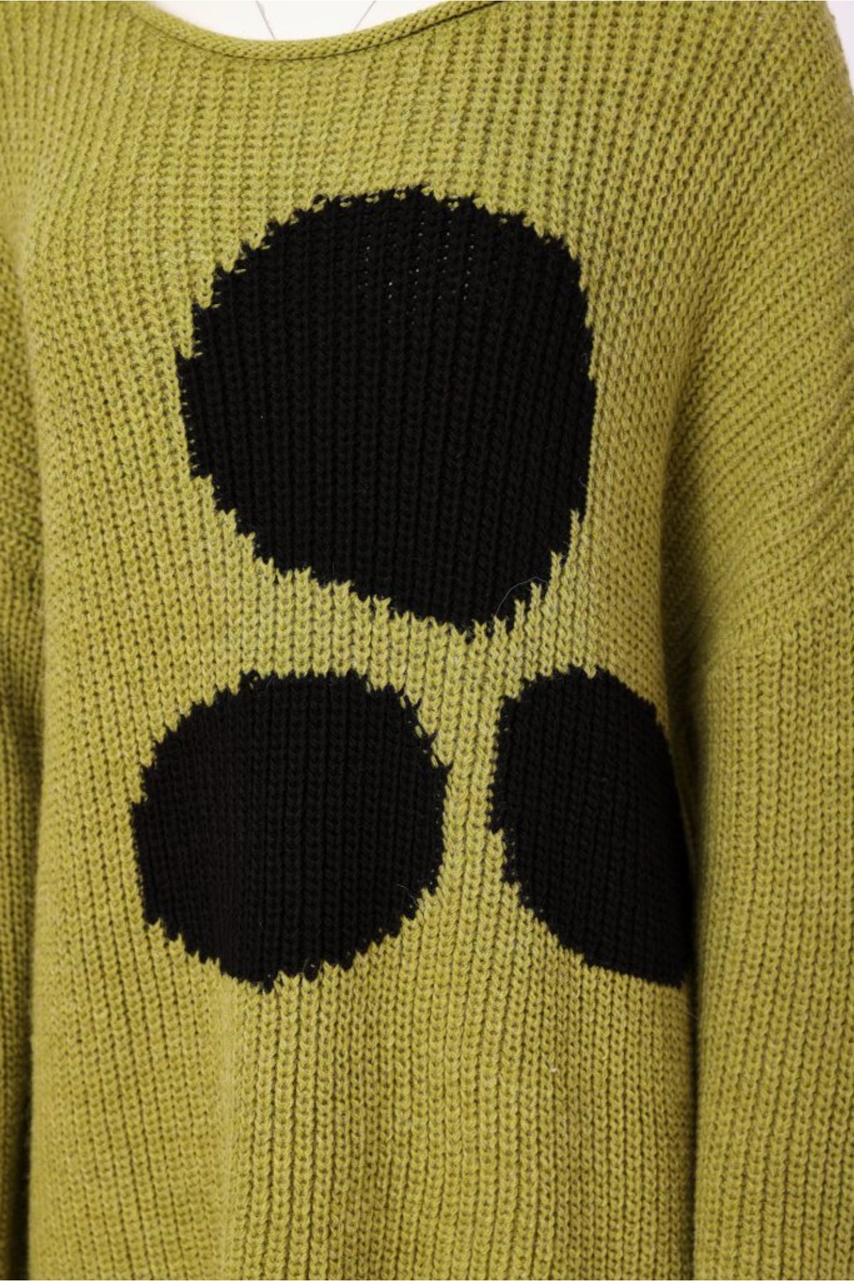 Naya NAW26261 Round Neck Knit with Spot Avocado & Black