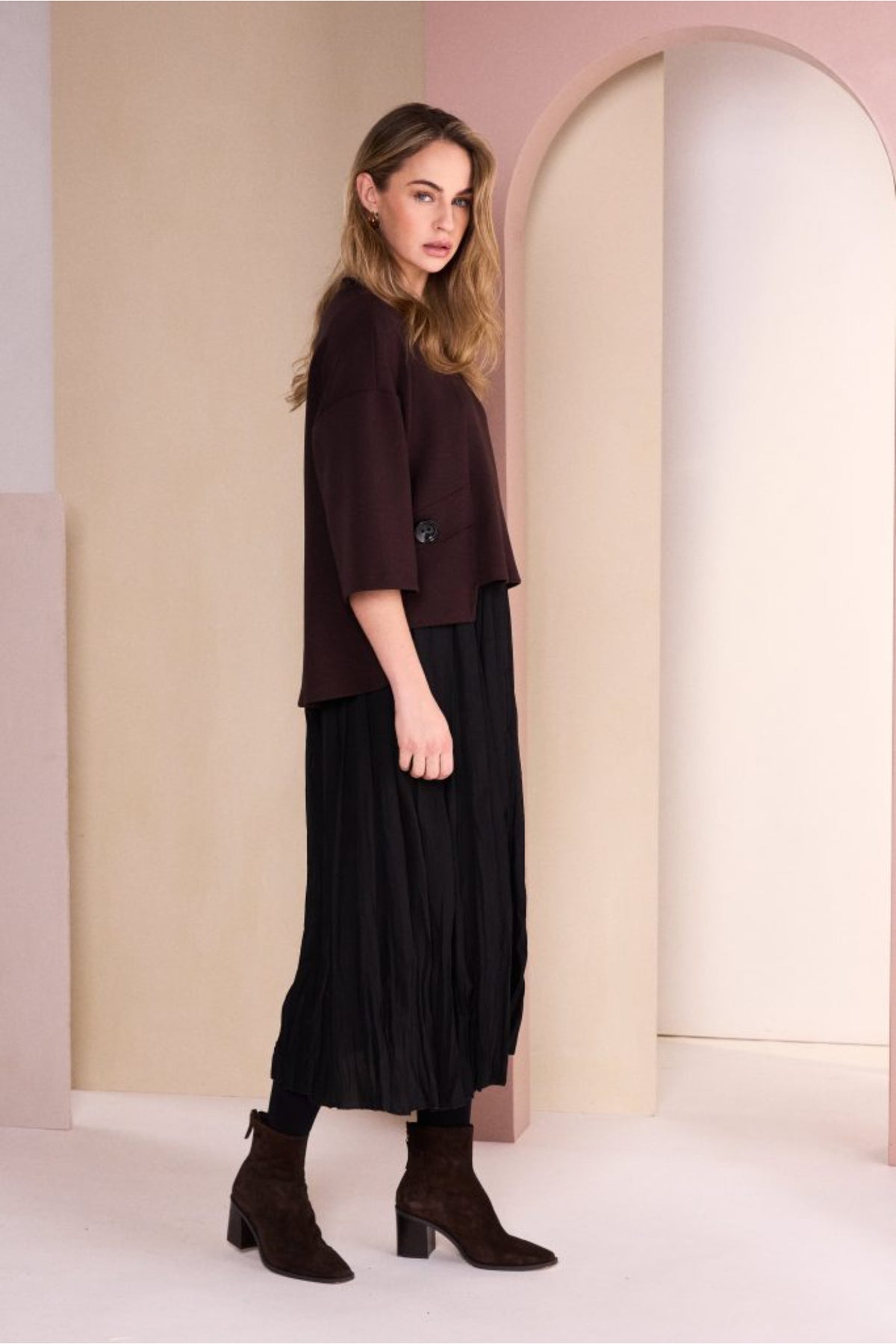 Naya NAW26315 Two Piece Crushed Black Dress With Brown Overtop