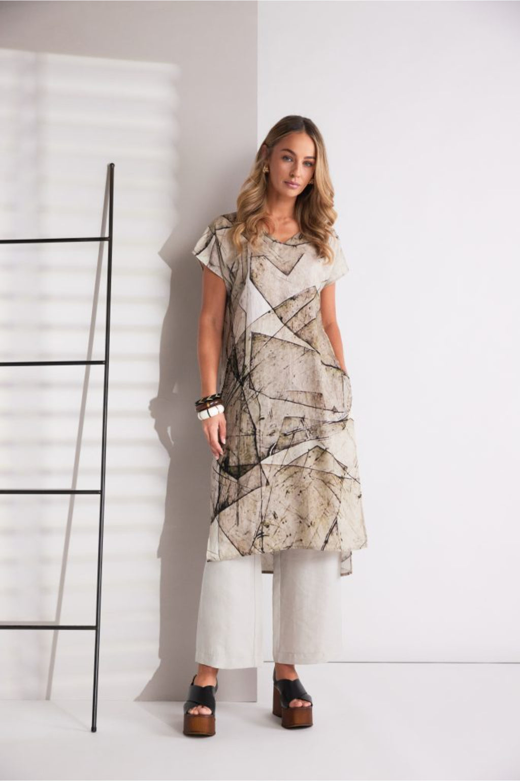 Naya NPA26307 Grapic Print Round Neck Tunic Ash