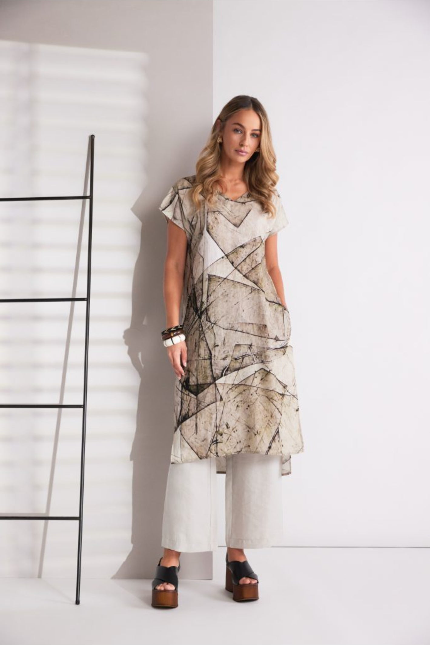Naya NPA26307 Grapic Print Round Neck Tunic Ash