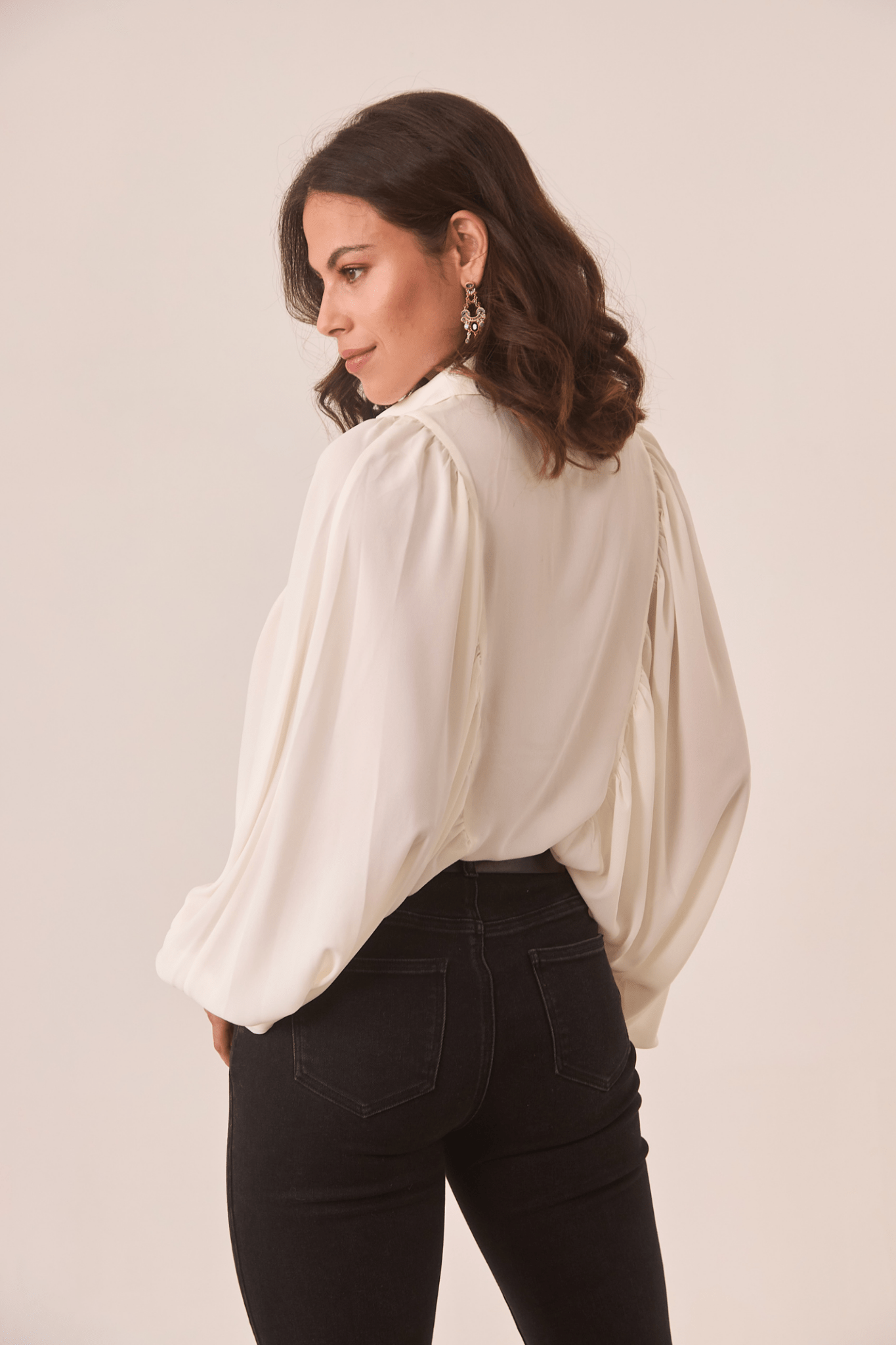 Dotique ivory NKN Nekane blouse with batwing sleeves and flowing silhouette