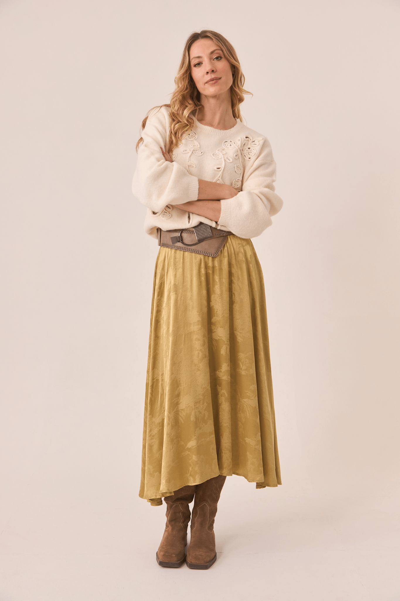 Dotique ivory NKN Nekane jumper with tone-on-tone floral embroidery and crew neckline

