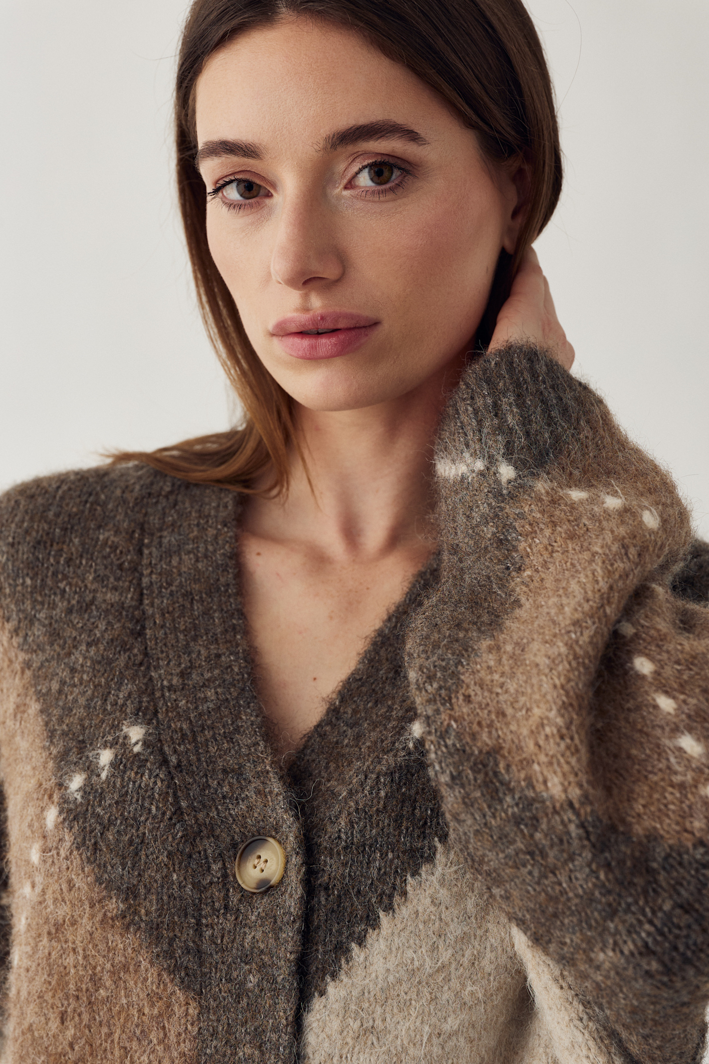 The Noella N-Laiana Knit Cardigan in Ash Brown Mix is the definition of cosy autumn dressing. Shop Noella at Dotique.