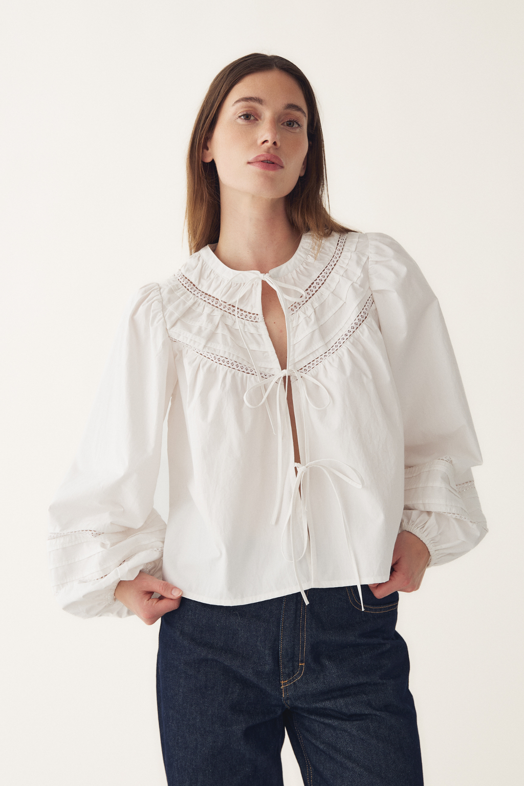 Noella 15050001 N-Marceline Blouse White cotton tie front blouse with balloon sleeves at Dotique
