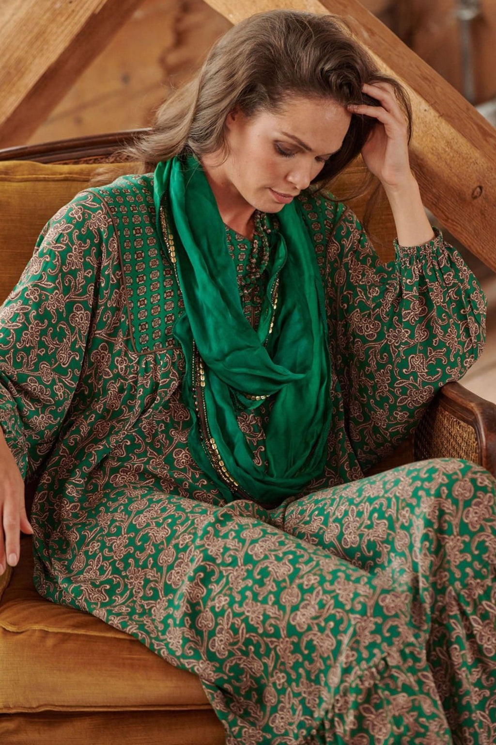 One Hundred Stars NKLHERGRN Heritage Green Necklace Scarf - Dotique