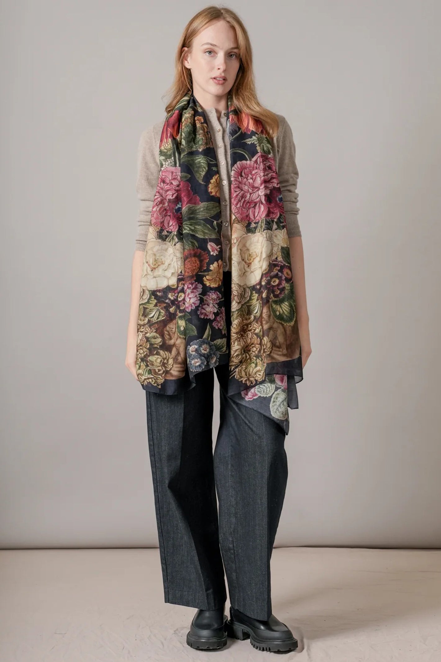 One Hundred Stars SCAPRIBLK Primula Black Scarf