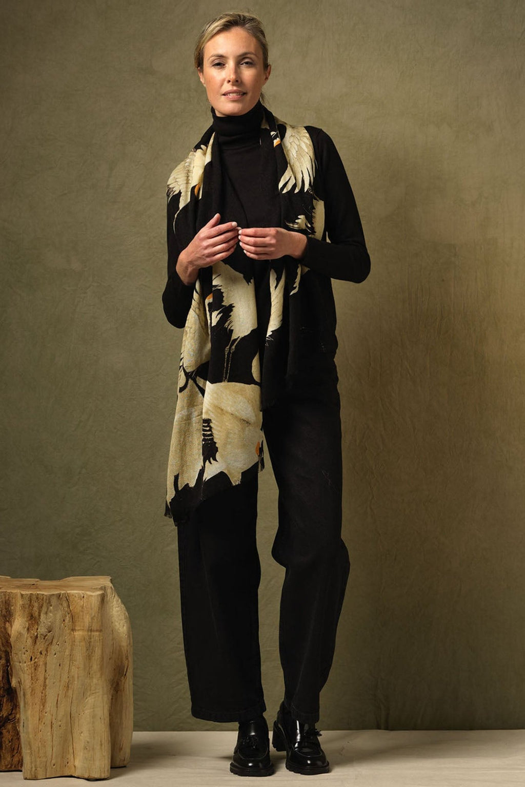 One Hundred Stars WSCSTOBLK Stork Black Wool Scarf - Dotique