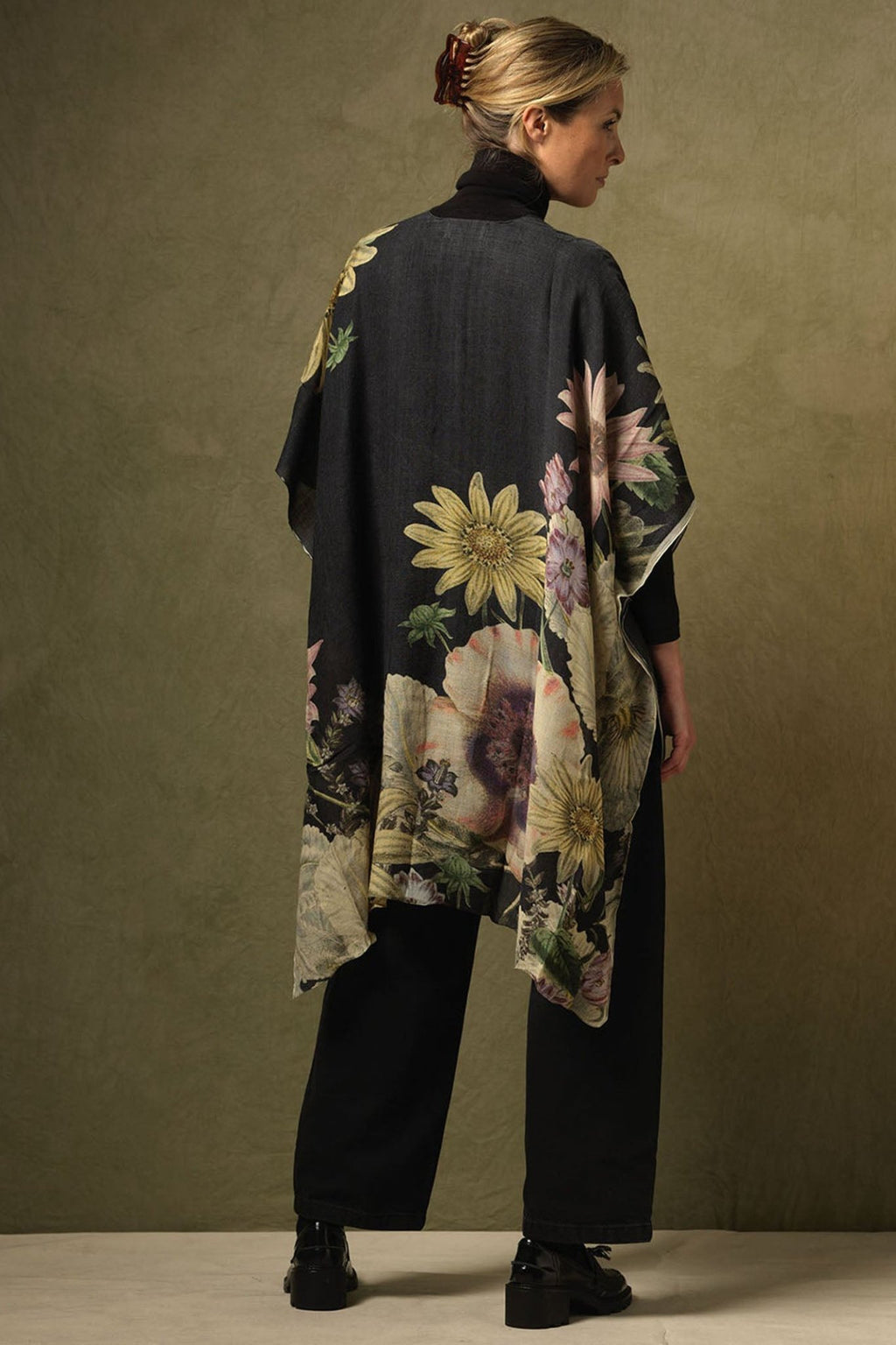 One Hundred Stars WTHDAIBLK Daisy Black Wool Throwover - Dotique