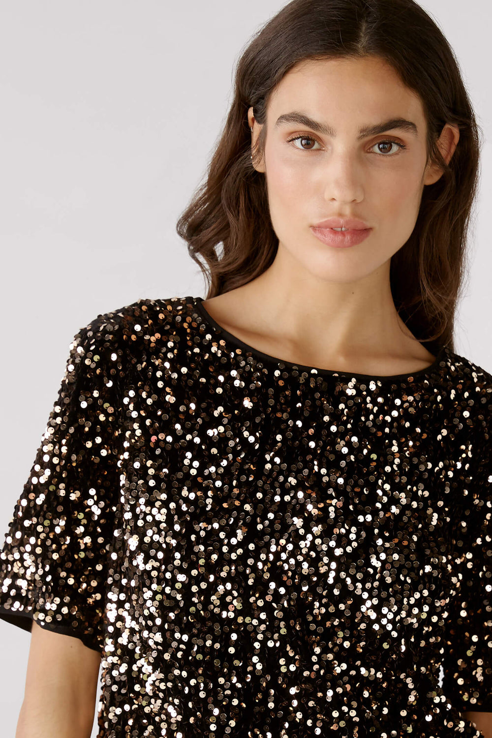 Oui 79491 Gold Black Short Sleeve Sequin Top - Dotique Chesterfield