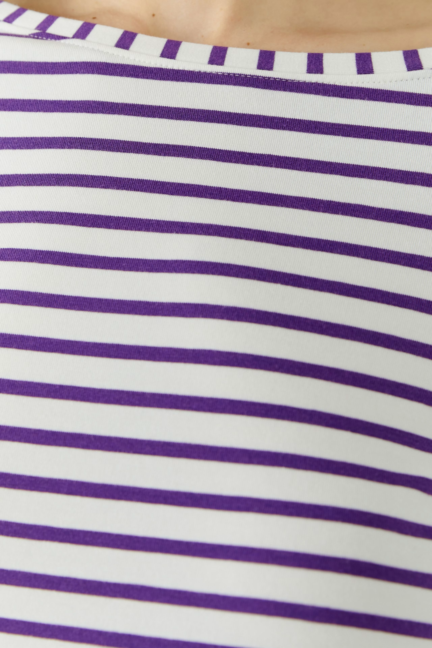 Oui Sumiko long sleeve striped shirt in violet and white with a fitted silhouette. Shop Oui at Dotique.