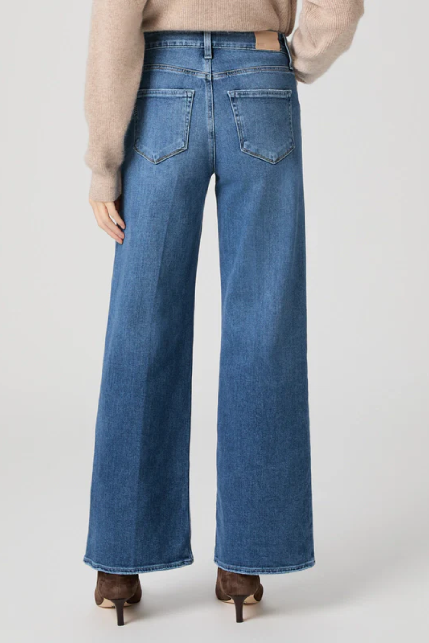 PAIGE Anessa 31" High Rise Wide Leg Jeans Freeride