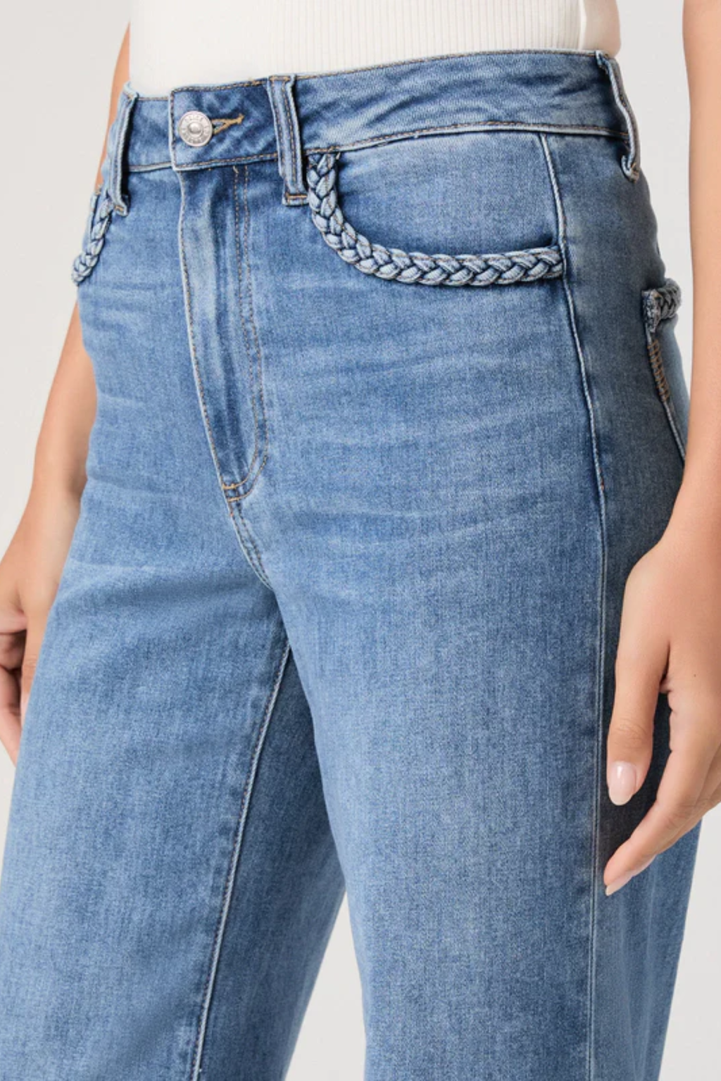PAIGE Anessa 31" W/ Braided Pocket Edge Jeans - Encino
