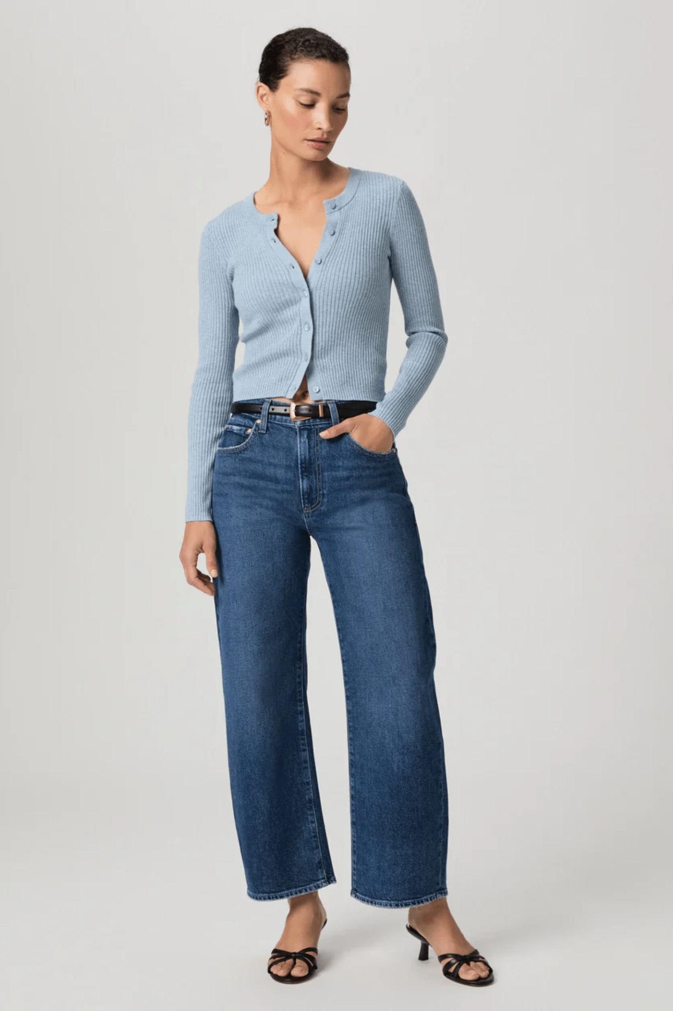 Paige Denim Ariella Ankle Barrel Leg Jean in mid blue Soundcheck wash, cropped barrel leg style


