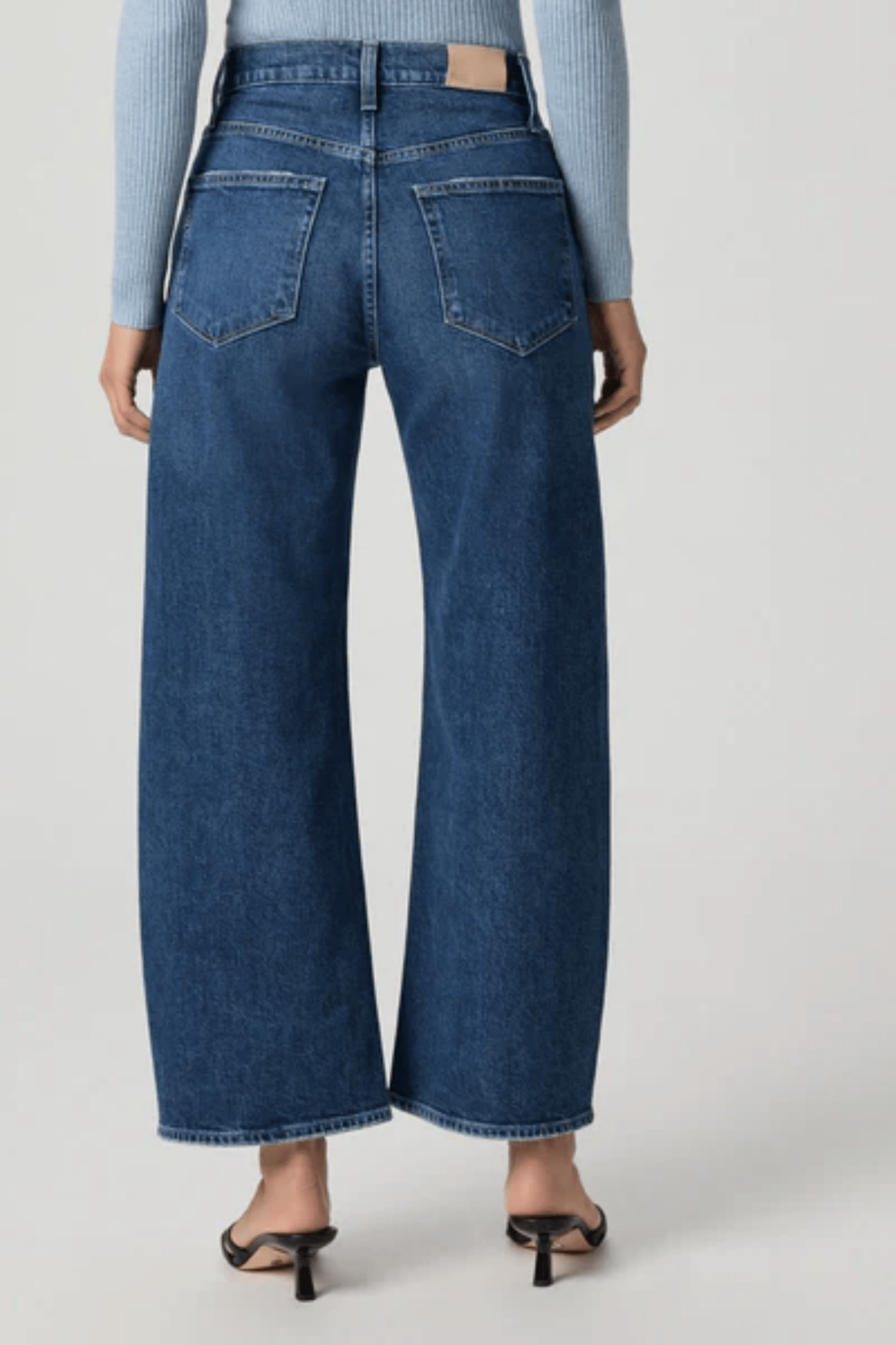 Paige Denim Ariella Ankle Barrel Leg Jean in mid blue Soundcheck wash, cropped barrel leg style

