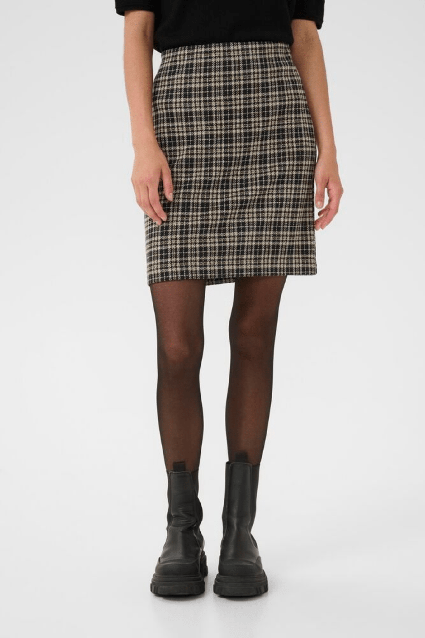 Part Two CorinnePW dark navy check skirt at Dotique – mid-length A-line skirt with front pleats.