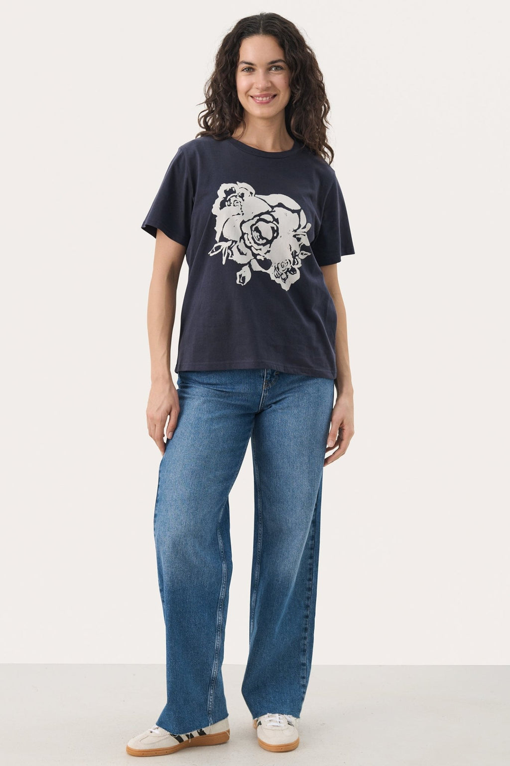 Part Two 30309423 NahidPW T-Shirt with Rose Print Navy - Dotique