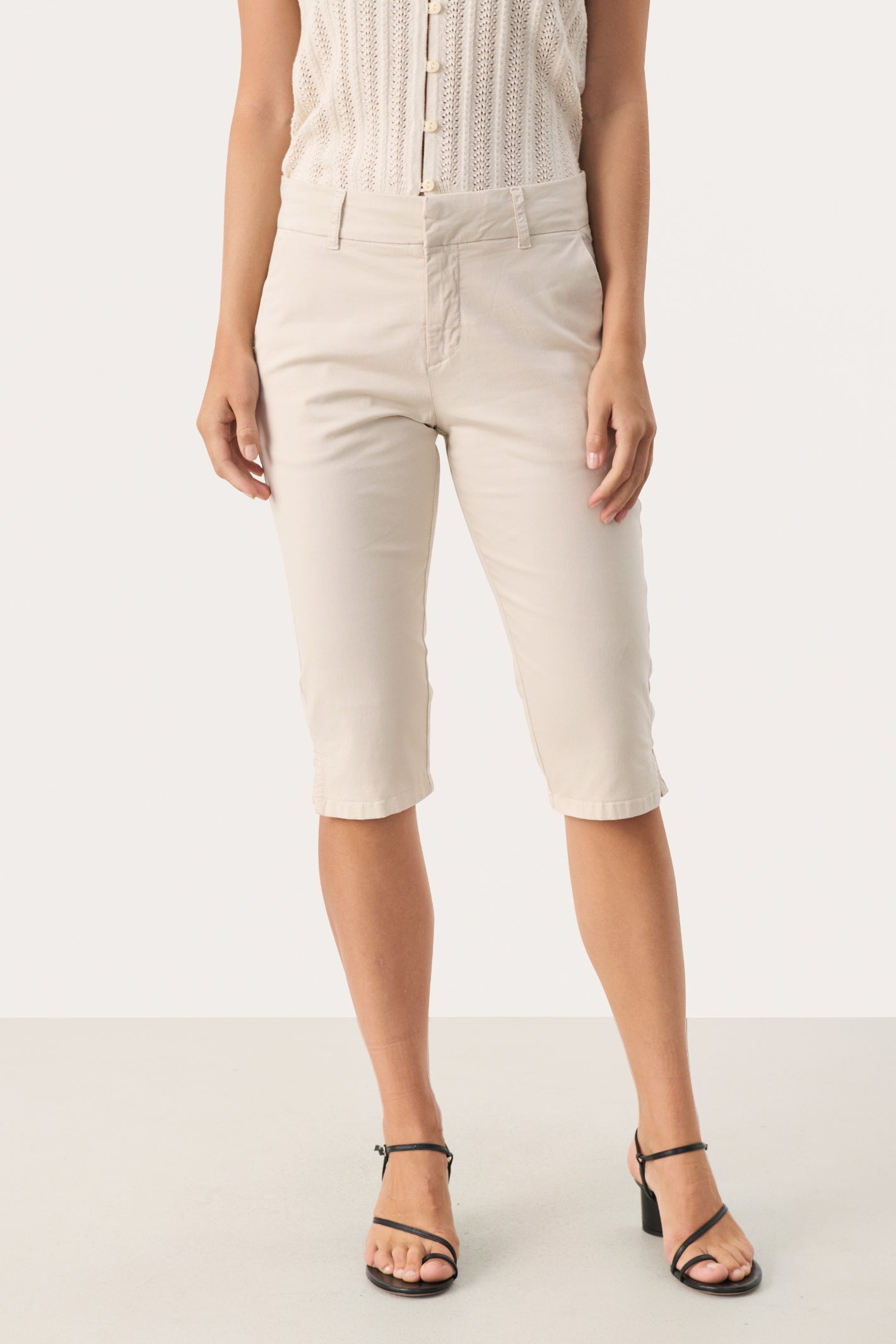 Front view of Part Two 30309607 RenataPW Capri Pants French Oak worn by model Shop Part Two at Dotique