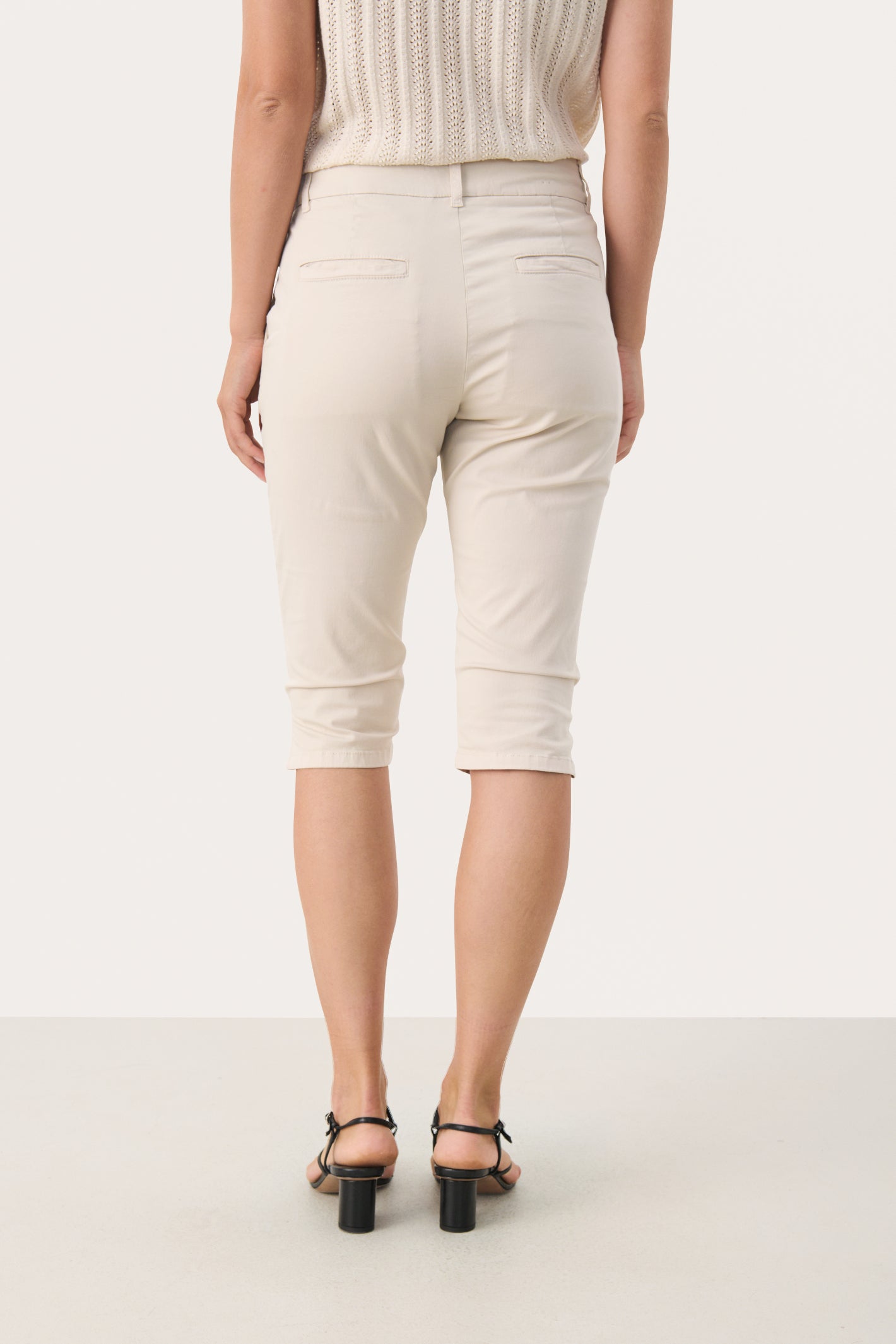Rear view of Part Two 30309607 RenataPW Capri Pants French Oak worn by model Shop Part Two at Dotique