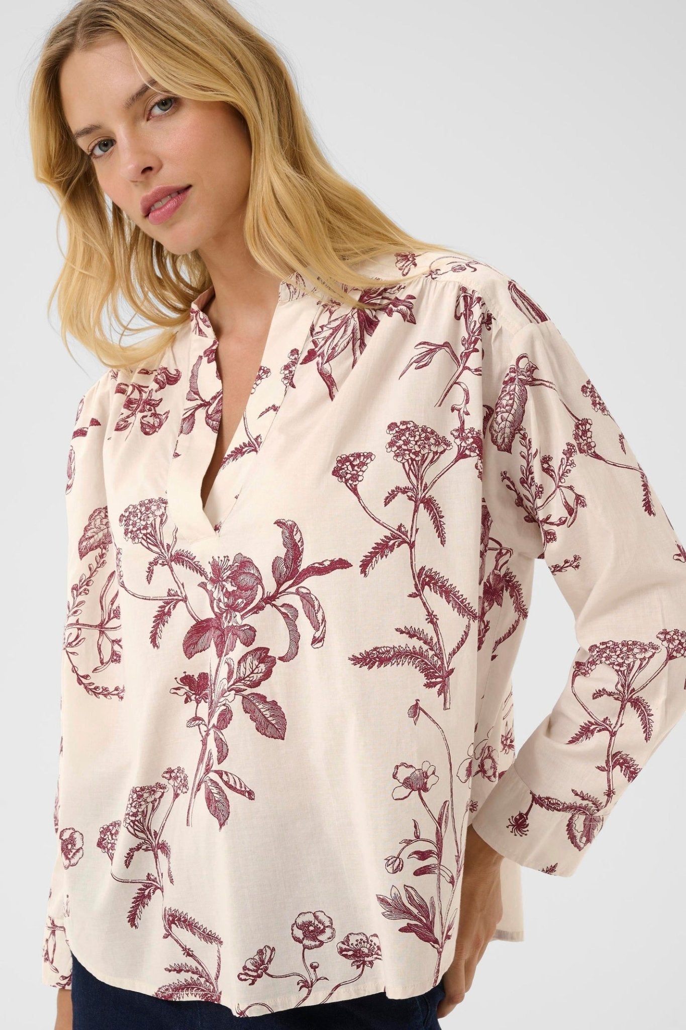 Part Two NatalePW Blouse in Tawny Port Botanical Print – organic cotton v-neck blouse with long sleeves available at Dotique
