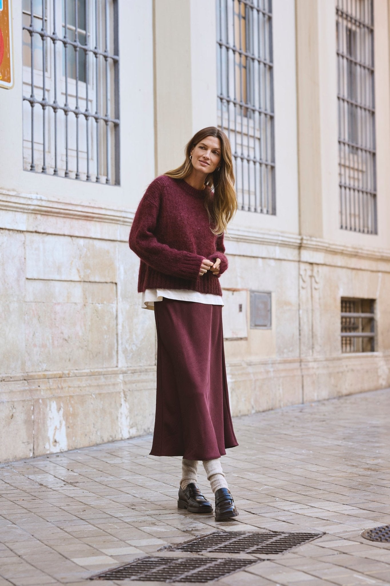 Part Two LaurinaPW SK Skirt in Tawny Port – midi A-line skirt in rich burgundy with comfortable waistband available at Dotique
