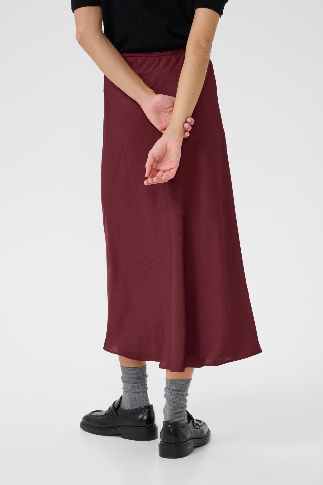Part Two LaurinaPW SK Skirt in Tawny Port – midi A-line skirt in rich burgundy with comfortable waistband available at Dotique
