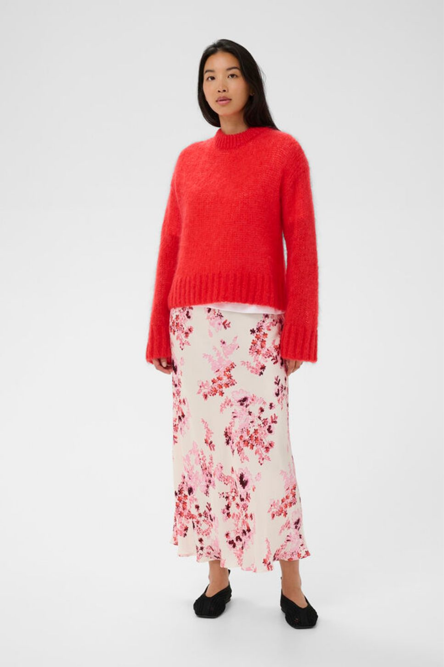 Cosy mohair-blend jumper by Part Two in a vibrant poppy red. Soft, lightweight and easy to style for everyday wear. Shop now at Dotique.