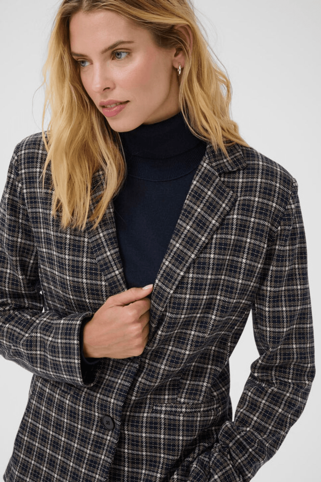 Part Two VinekePW BZ Blazer in dark navy check at Dotique – tailored blazer with button closure and structured fit.