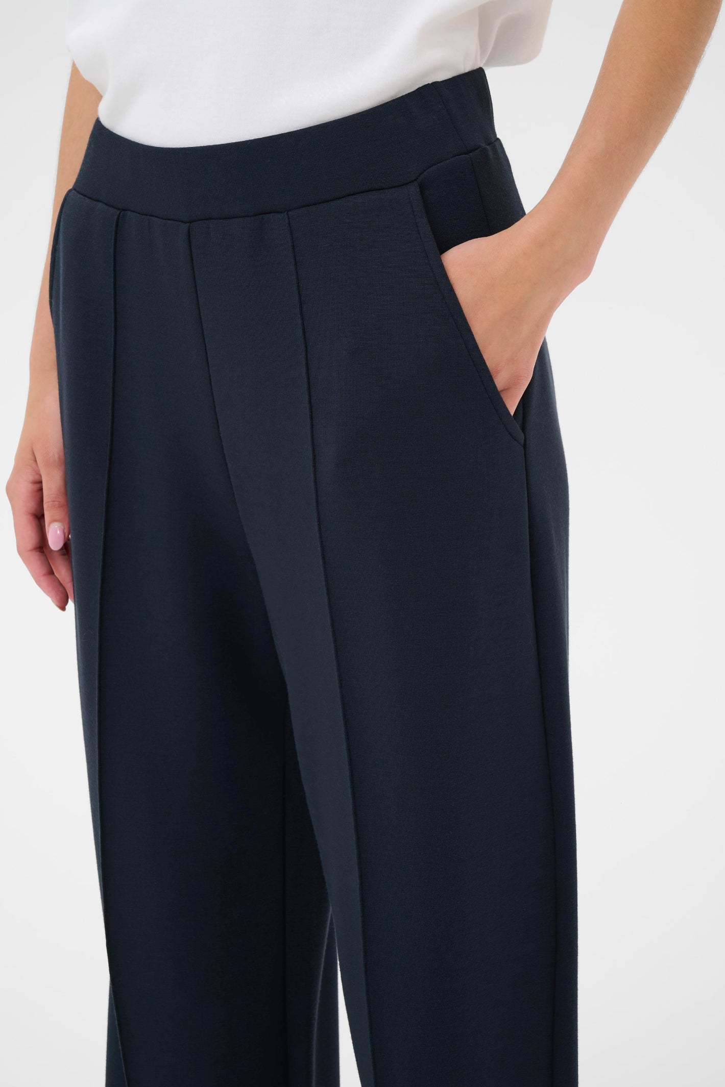 Part Two 30310294 ZenaPW Dark Navy Trousers with straight fit and side pockets Shop Part Two at Dotique