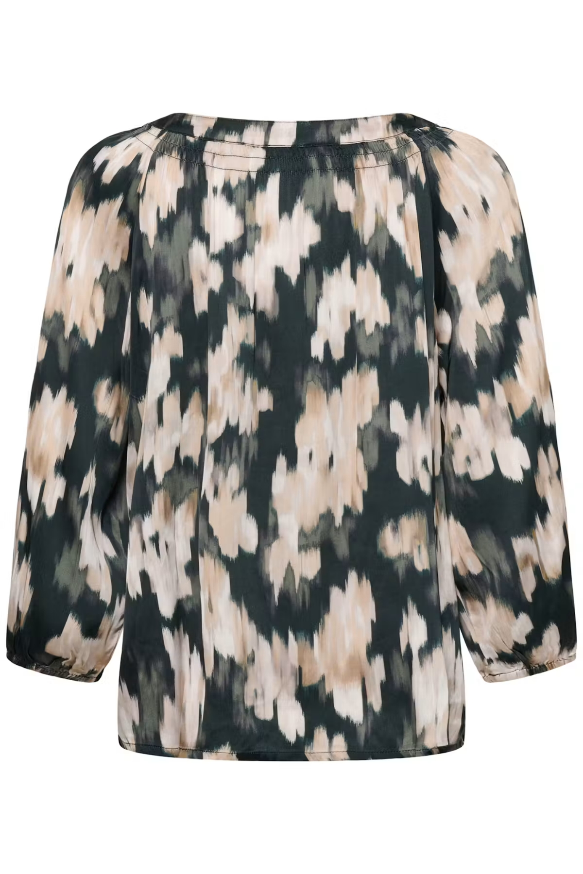 Shop the Part Two CatinPW Blouse in Green Blurred Flower Print. A gorgeous autumn blouse with a soft floral print, perfect with denim or trousers.