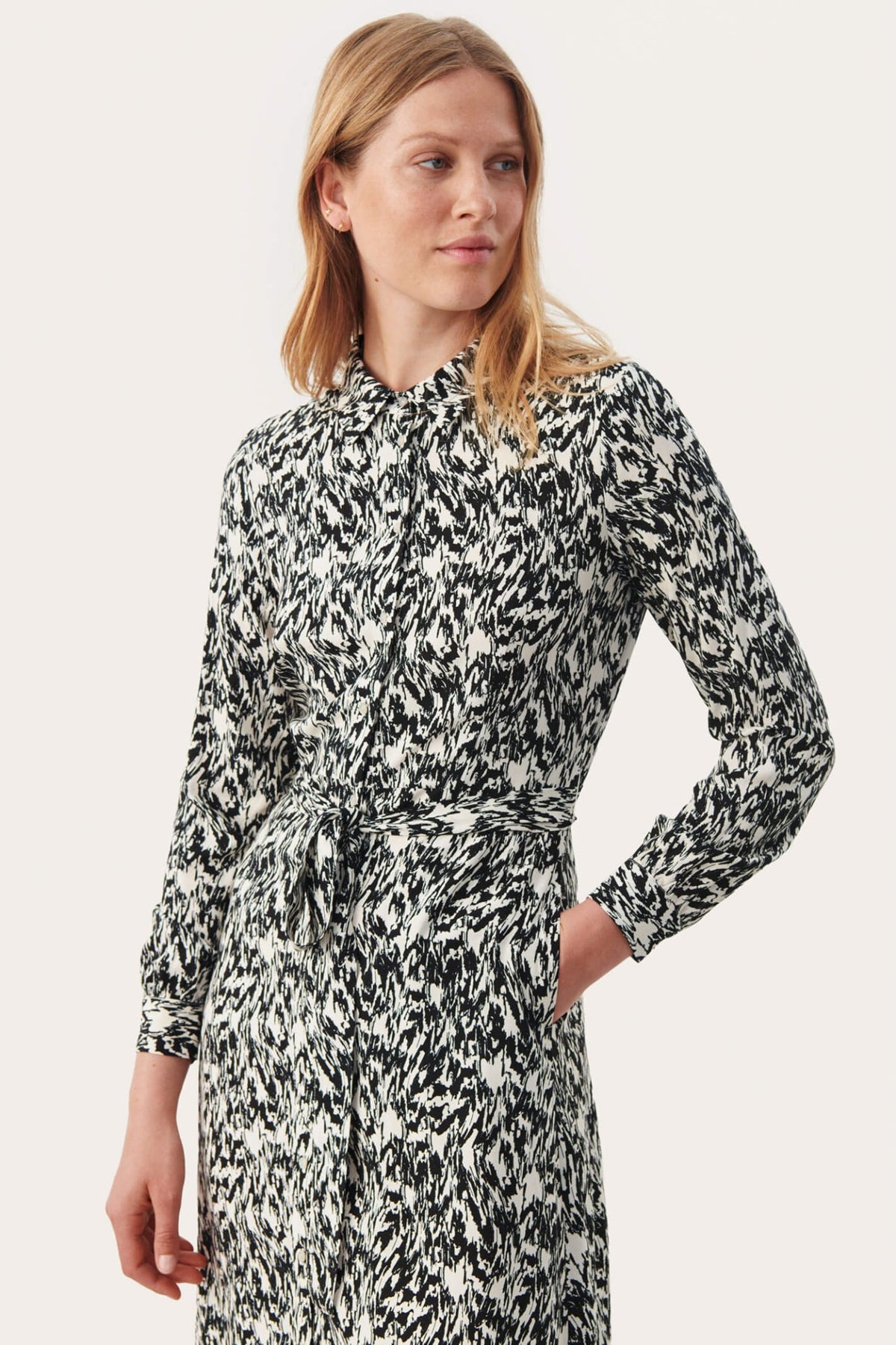 Part Two ShelbyPW 30306488 Black Texture Print Dress - Dotique