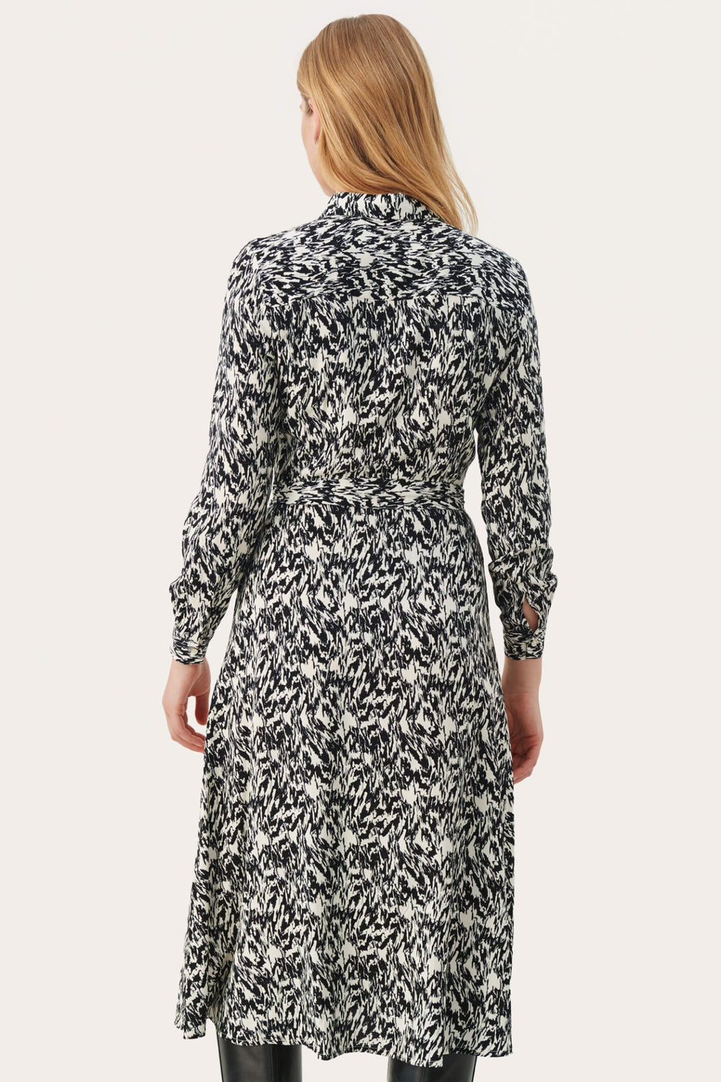 Part Two ShelbyPW 30306488 Black Texture Print Dress - Dotique