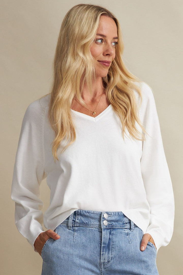 Red Button SRB4223 Fay Off White Fine Knit V Neck Jumper - Dotique