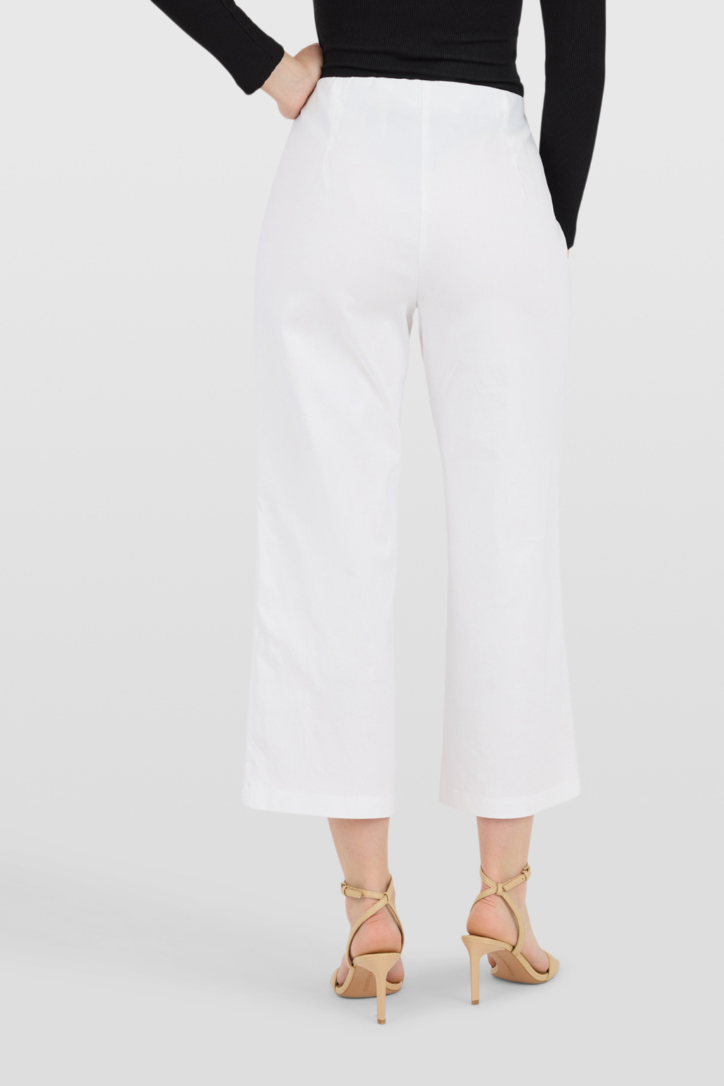 Robell 51539-5499-10 Efi 09 Pull-On Trousers White 65cm by Robell, shop Robell at Dotique for stylish white trousers.