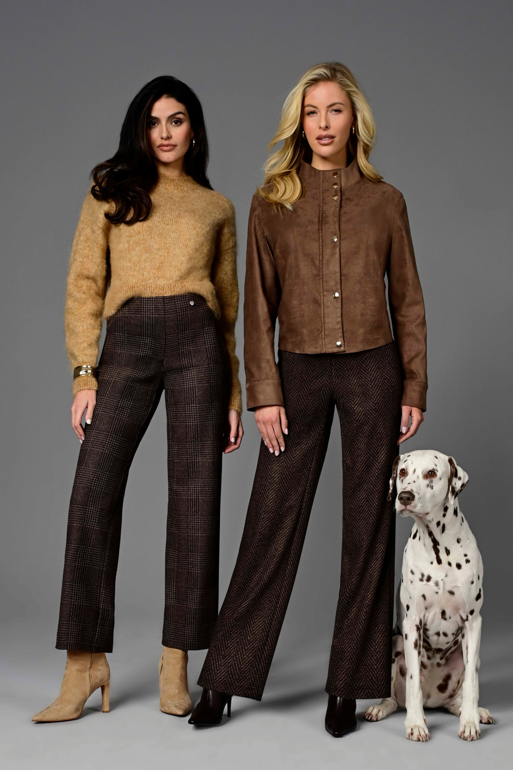 Robell Efi 78cm wide leg checked trousers in dark brown with pull-on waistband and stretch fabric.