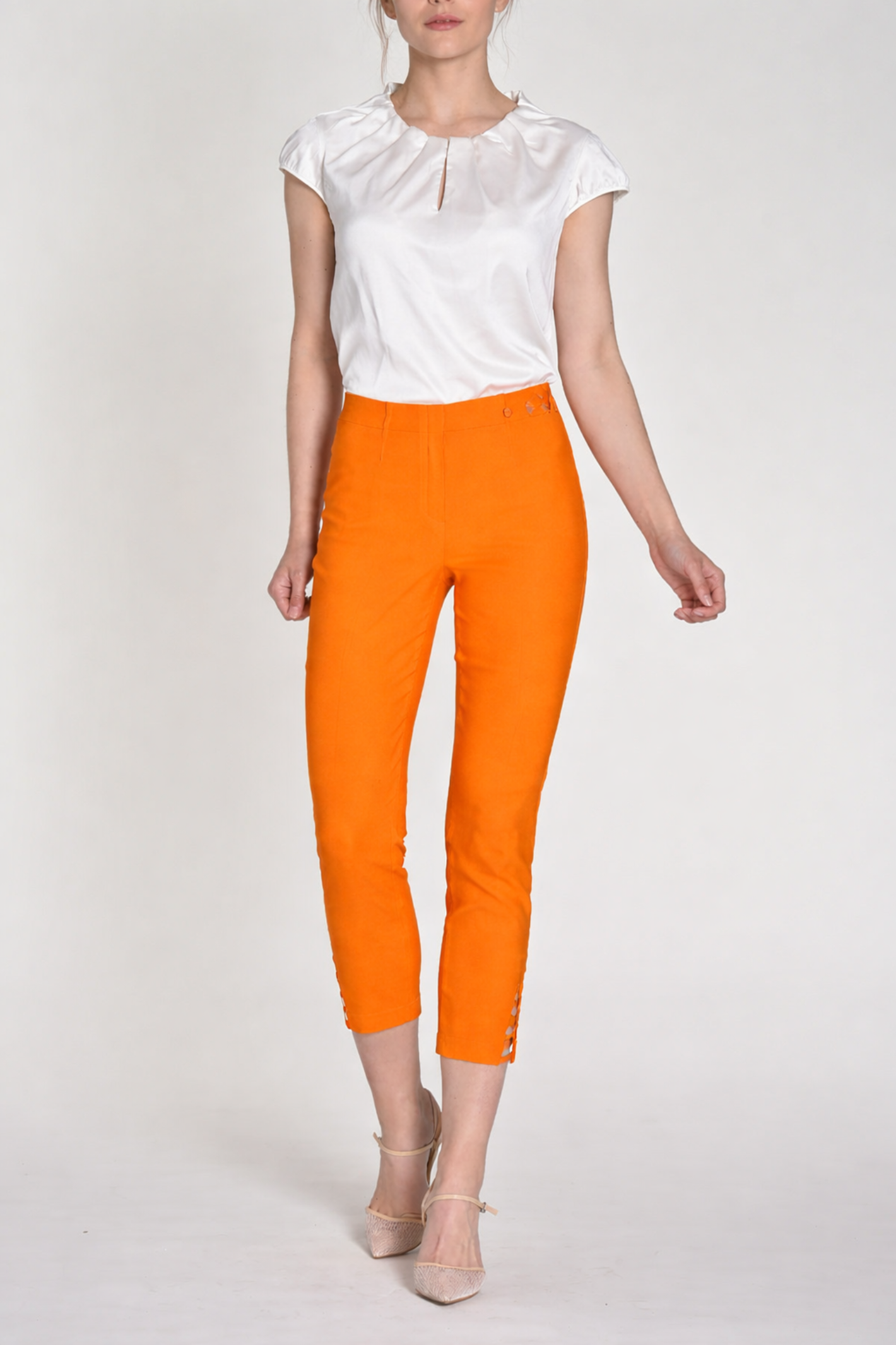 Model wearing Robell Lena 09 52550-5499-325 Light Orange (325) trousers by robell, shop robell at Dotique