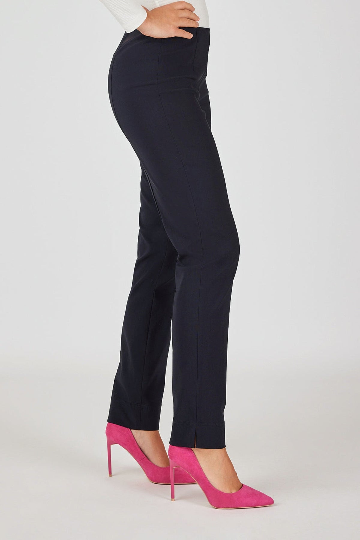 Robell Marie 78cm Trousers Navy 51412-5499-69 — Shop Robell at Dotique