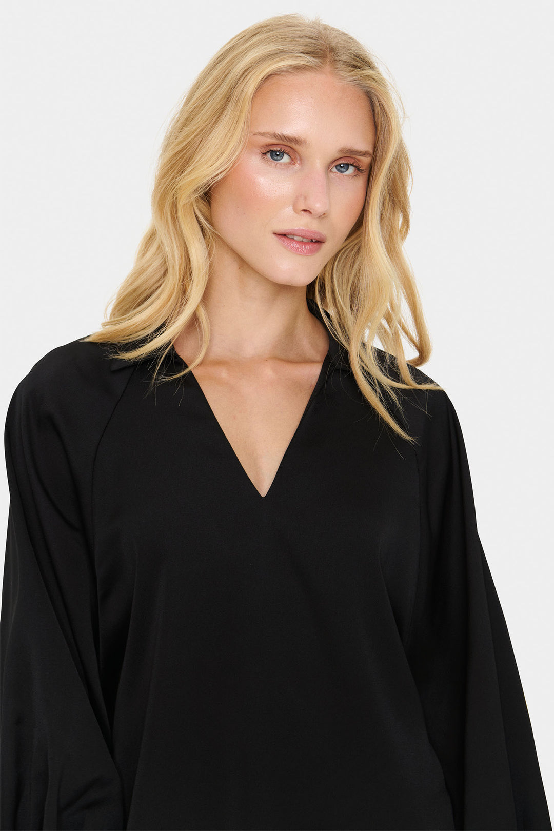 Saint Tropez 30513659 HandianiSZ Blouse Black - Dotique