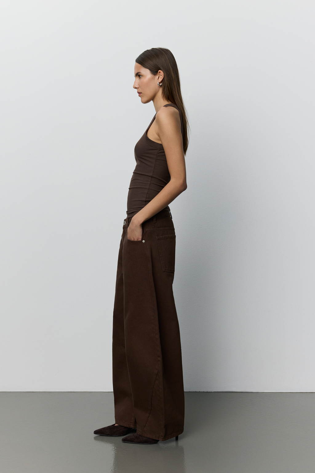 Sofie Schnoor Tomarsw Dark Brown Barrel Jeans Trousers SNOS709