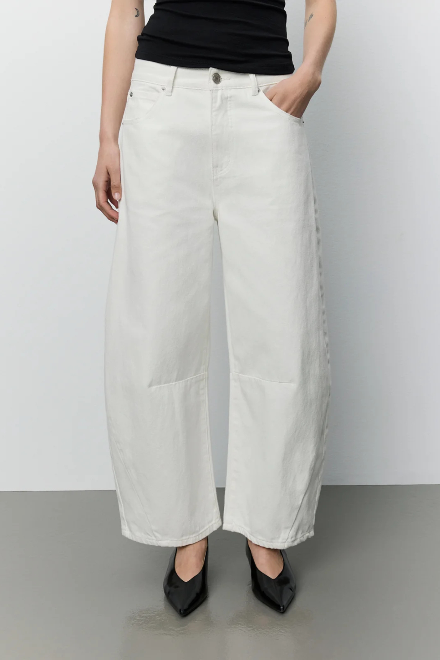 Sofie Schnoor off white barrel fit jeans – Dotique