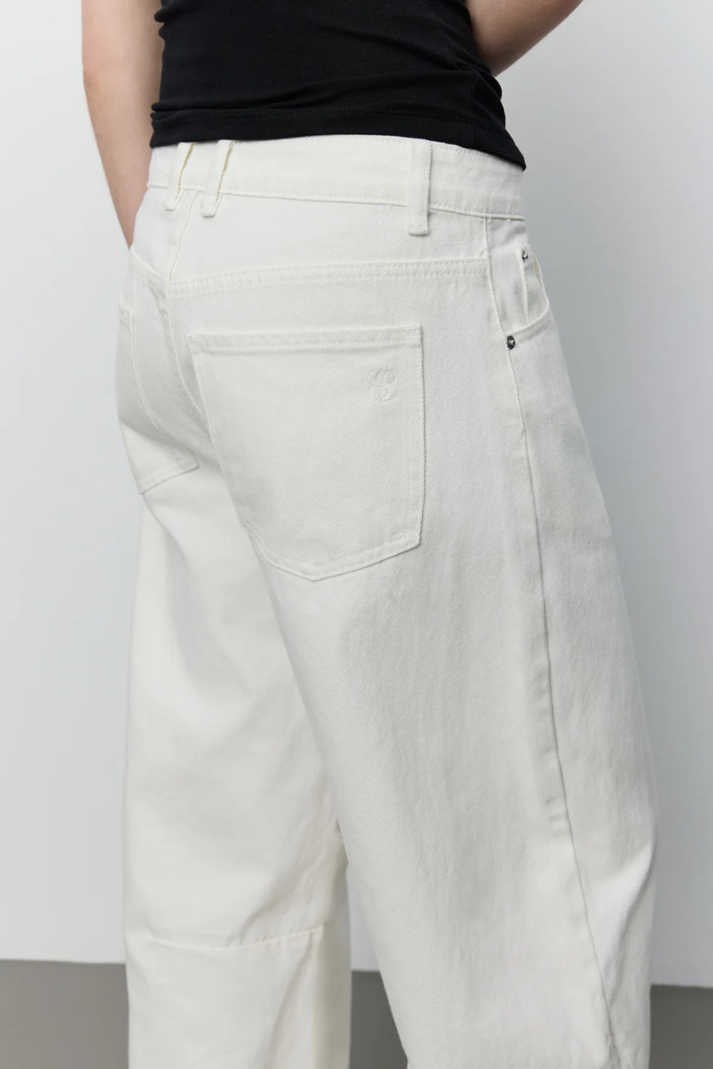 Sofie Schnoor off white barrel fit jeans – Dotique