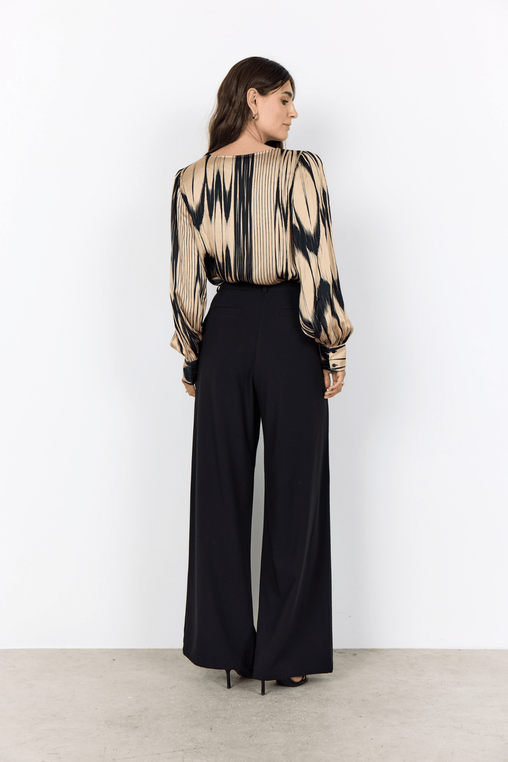 Soya Concept 41401-20 Varissa Blouse Sand Combi at Dotique