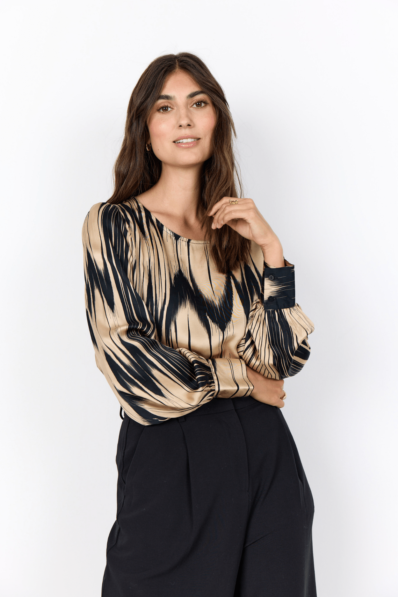 Soya Concept 41401-20 Varissa Blouse Sand Combi – Dotique