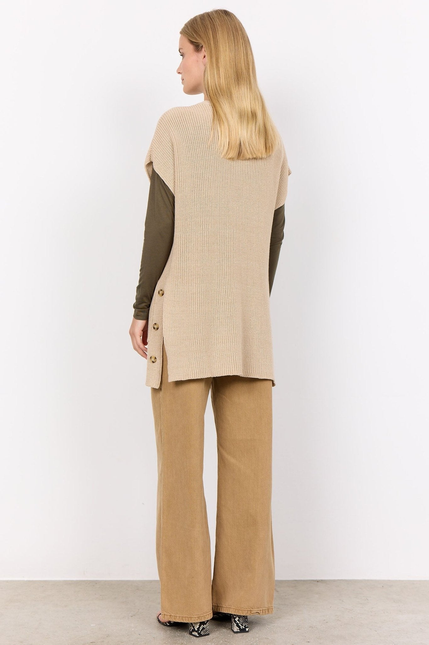 Soya Concept SC-Julia 9 33570-20 Waistcoat Beige - Dotique