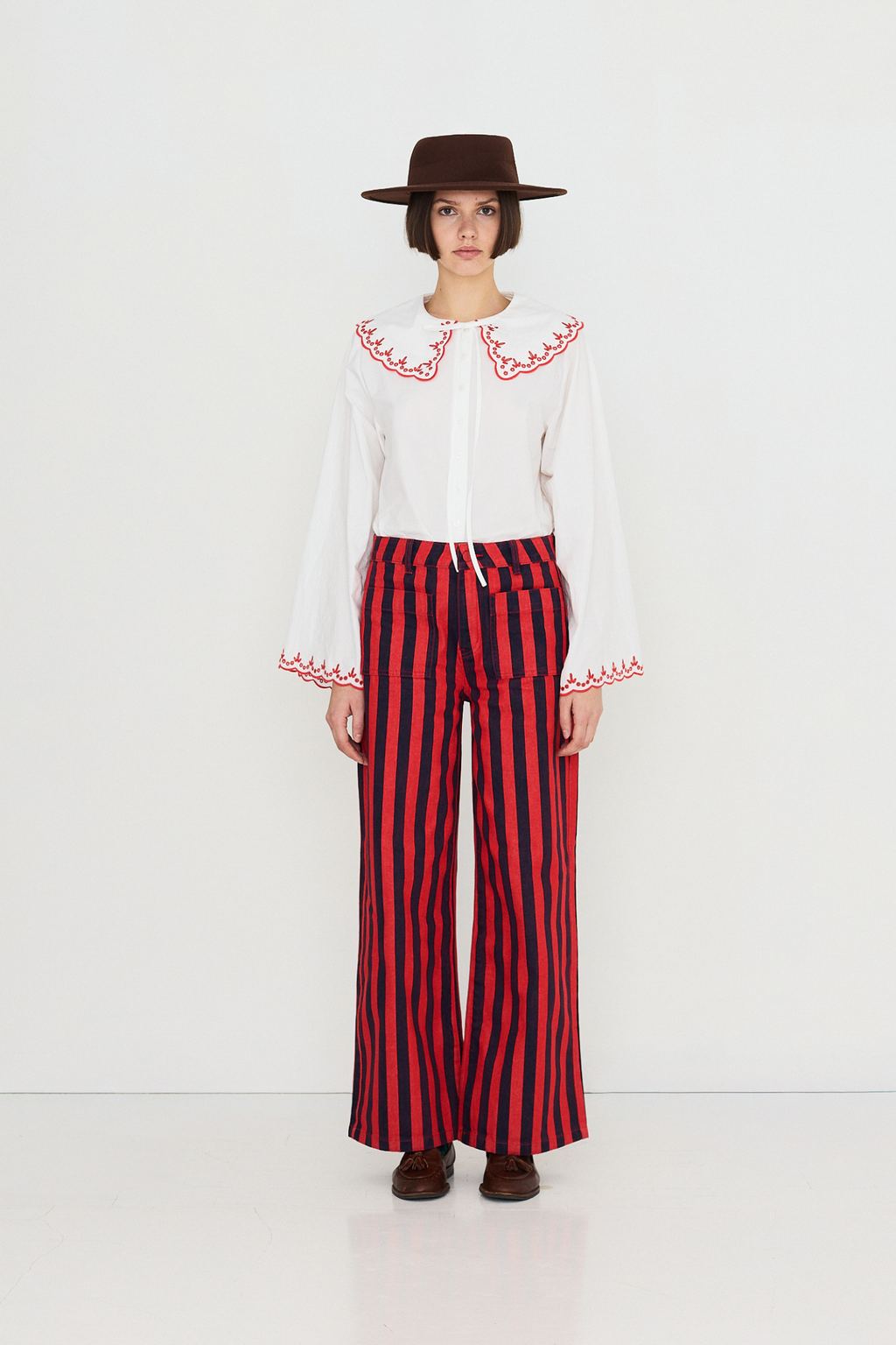 The Tiny Big Sister white embroidered collar shirt with red trim – Dotique