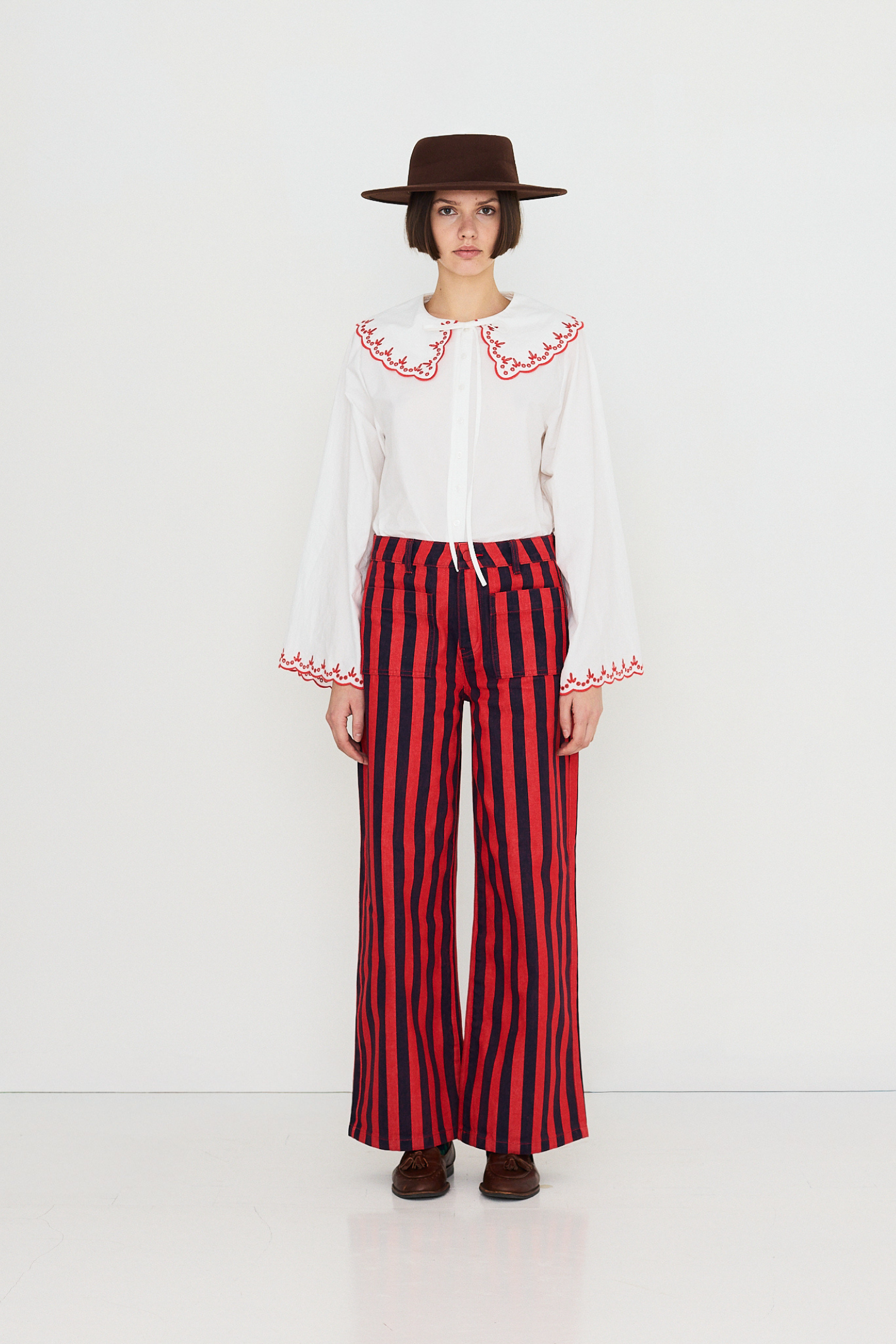 The Tiny Big Sister white embroidered collar shirt with red trim – Dotique